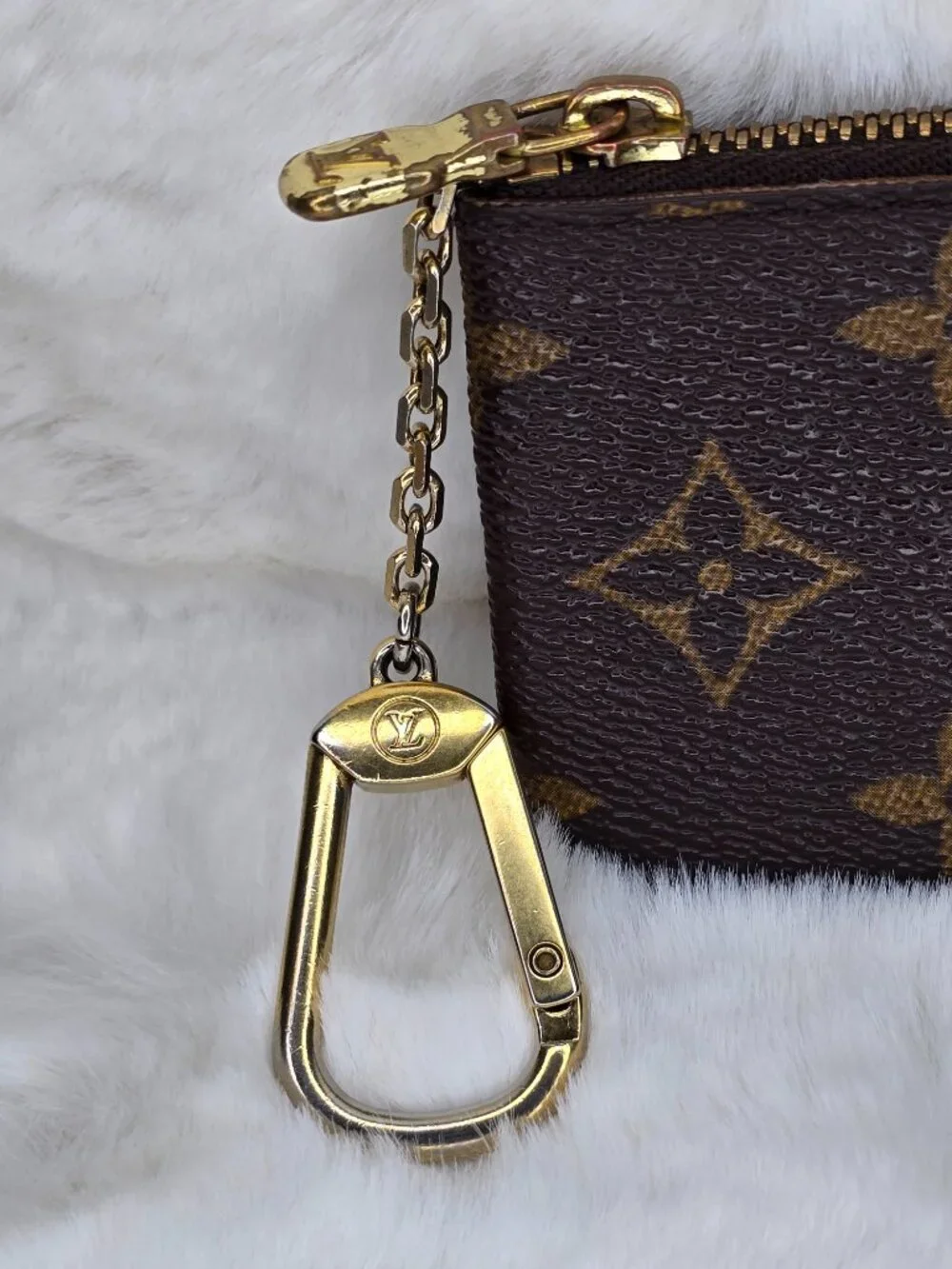 Louis Vuitton Monogram Key Pouch Coin Purse 4.5"x2.5" - Picture 4 of 10